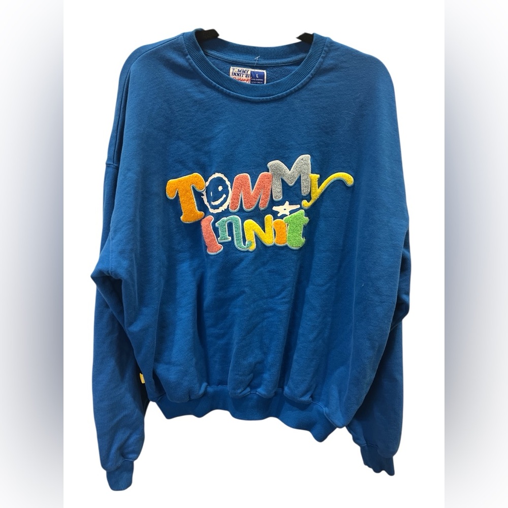 Women’s Tommy Innit Sweatshirt Size L